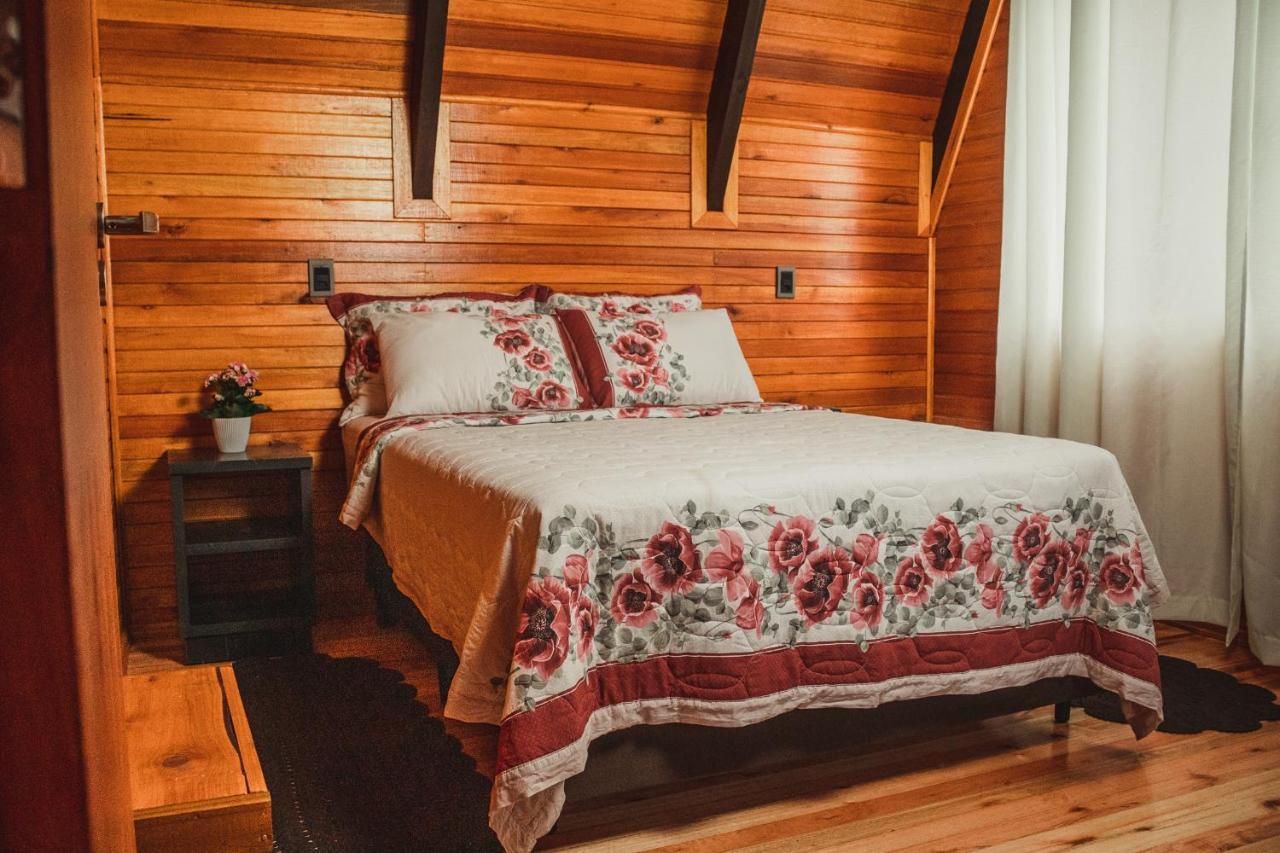 Chale Romantico Com Banheira De Hidromassagem E Lareira Bom Retiro (Santa Catarina) Exterior photo